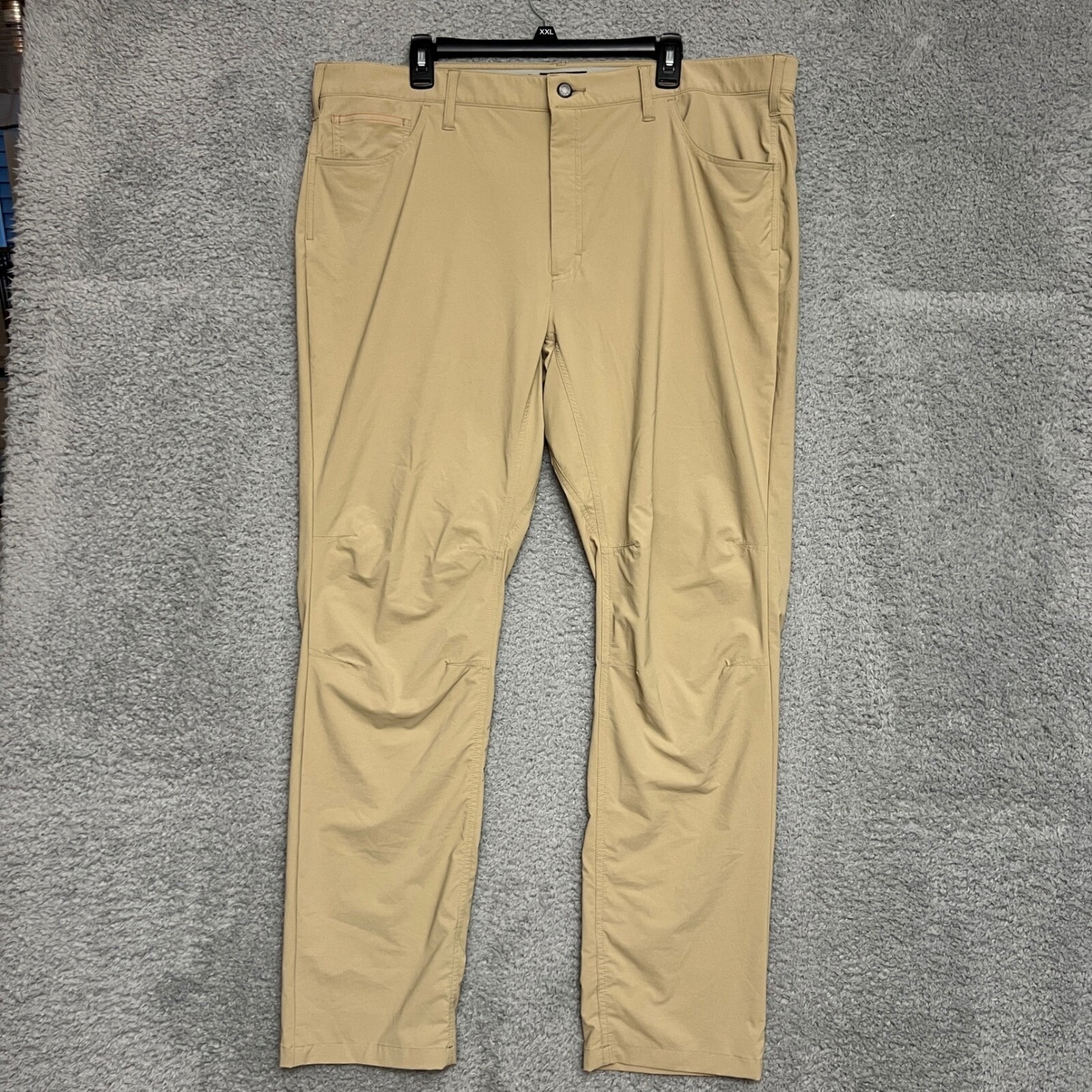 Orvis Men's Tan Chinos